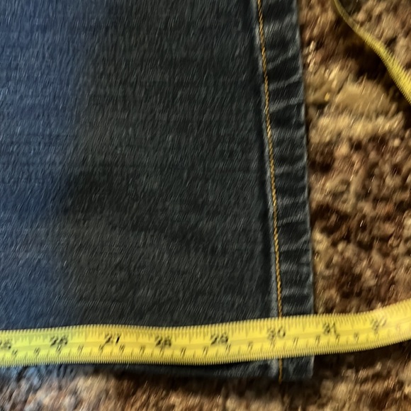 EUC Michael Michael Kors denim. Size 4. - Picture 10 of 12